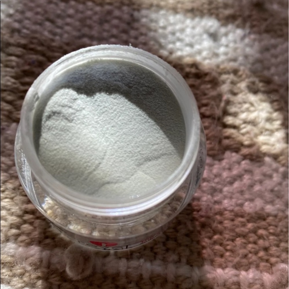 Nail dip powder